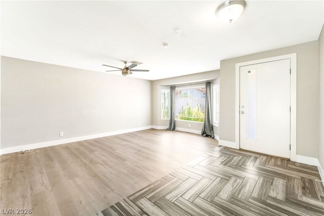 1713 Barnard Dr - Photo 3 of 27