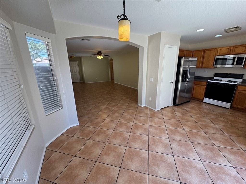 4951 Lunetto Ave - Photo 5 of 31