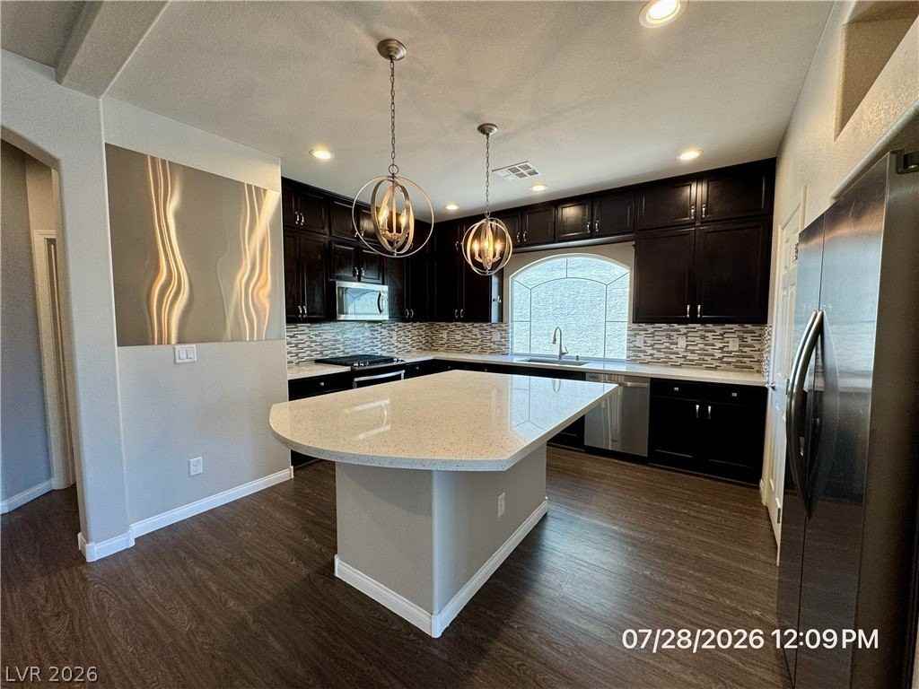 6049 Thistle Meadow Ave - Photo 4 of 50
