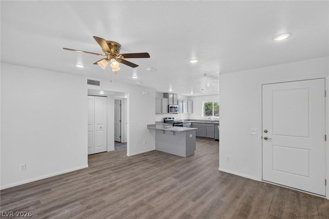 2313 Seco Adobe Cir #1 - Photo 3 of 22