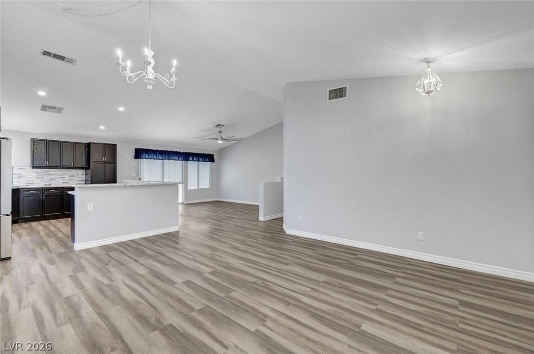 8863 Haviland Rd - Photo 6 of 46