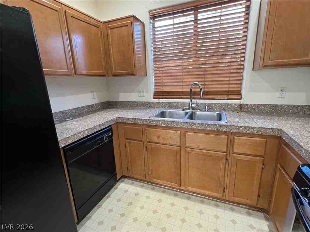 4289 Sugar Dr - Photo 5 of 24