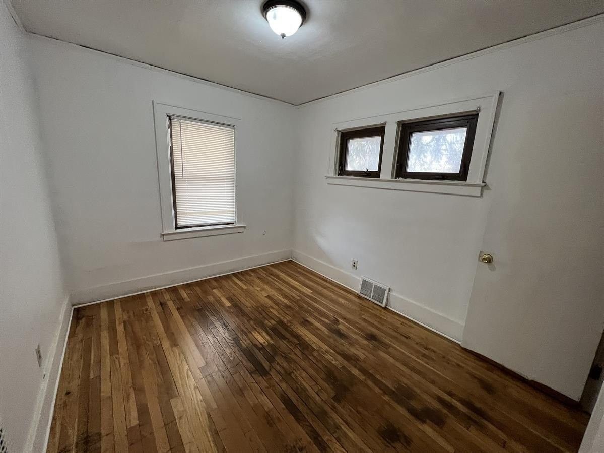 16626 Monica St - Photo 6 of 7