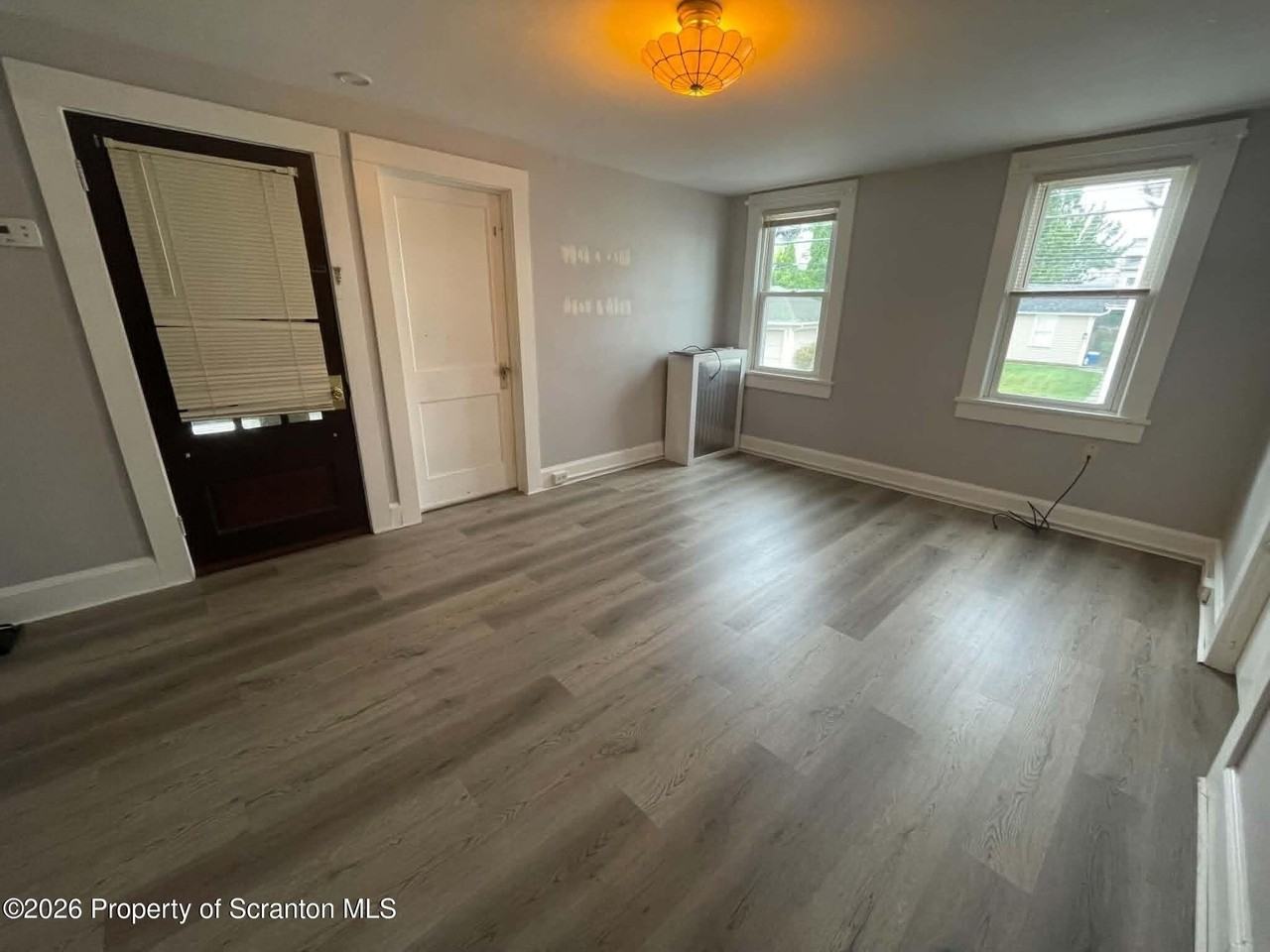 966 Ridge Ave #2ndFL - Photo 4 of 22