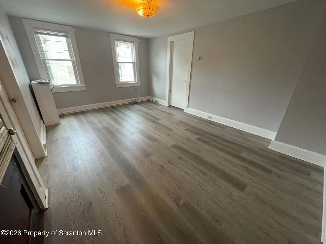 966 Ridge Ave #2ndFL - Photo 5 of 22