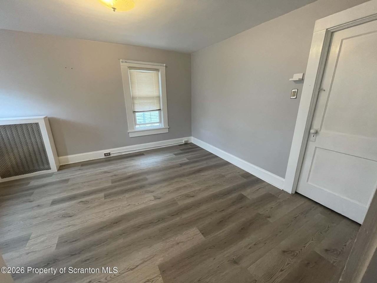 966 Ridge Ave #2ndFL - Photo 7 of 22