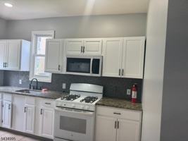 featured image of 105 N Munn Ave