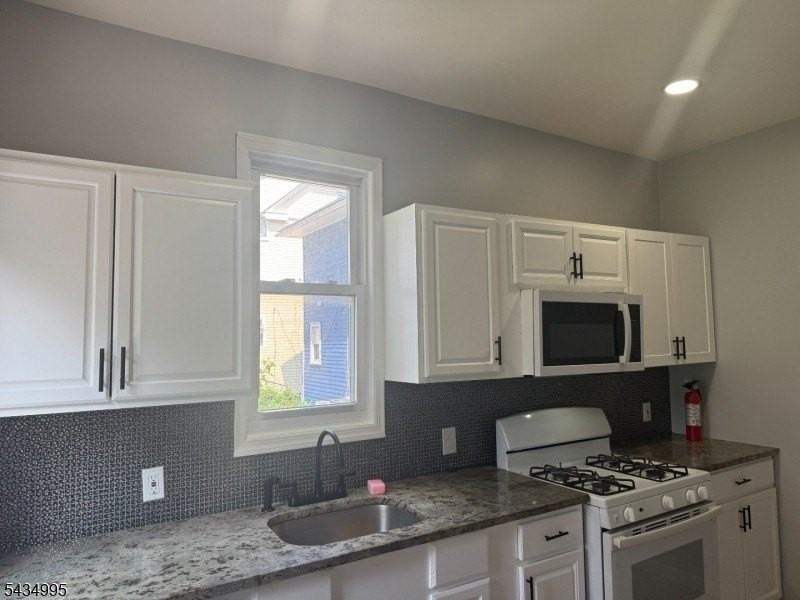 105 N Munn Ave - Photo 2 of 14