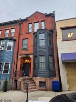 5 Warren St #2 - Photo 1 of 1