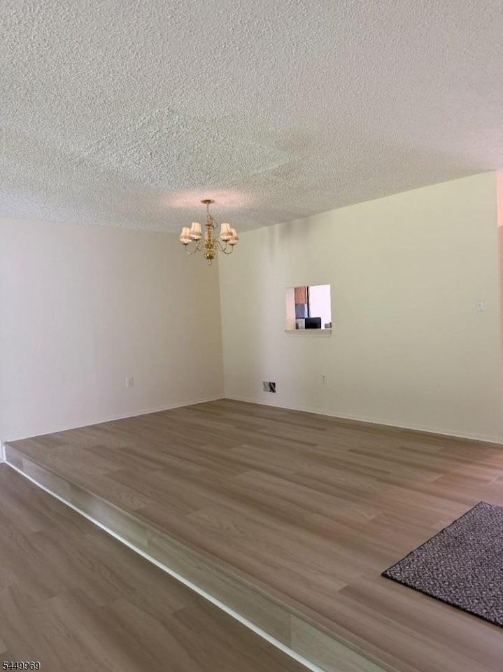 439 Penns Way - Photo 7 of 14