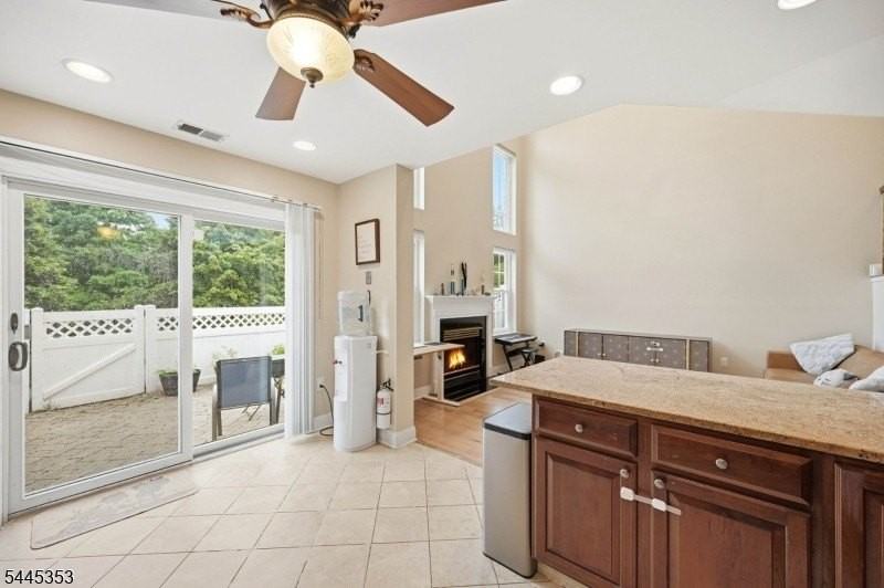 18 Clark Ct - Photo 5 of 33