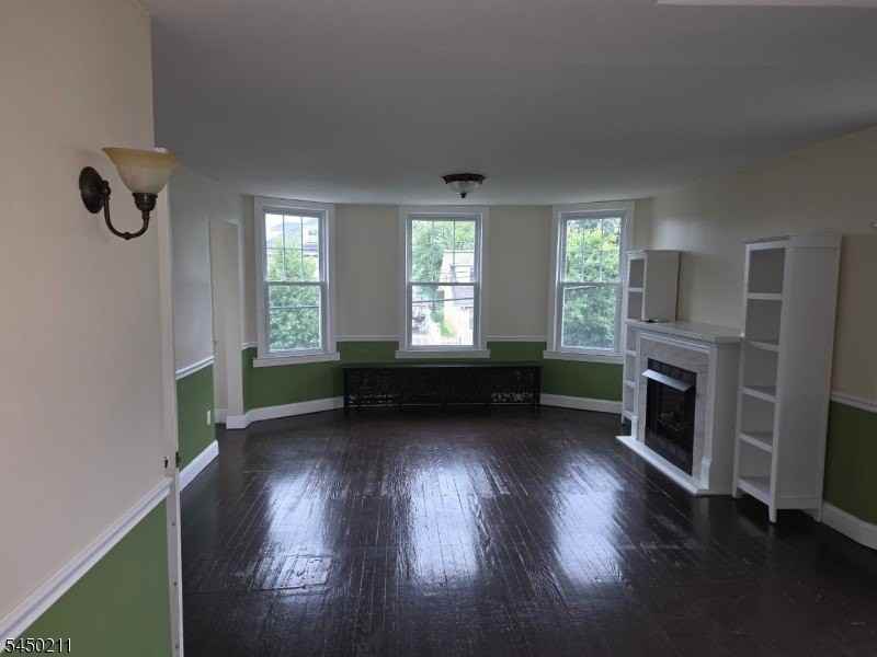 73 Curie Ave #2 - Photo 5 of 17