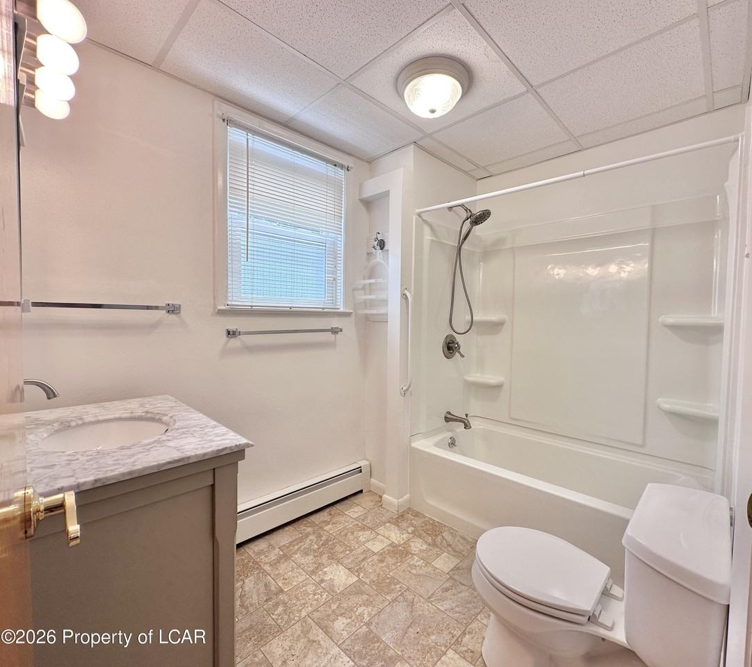 116 Main St #1 - Photo 3 of 11