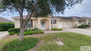 featured image of 9 Doral Dr