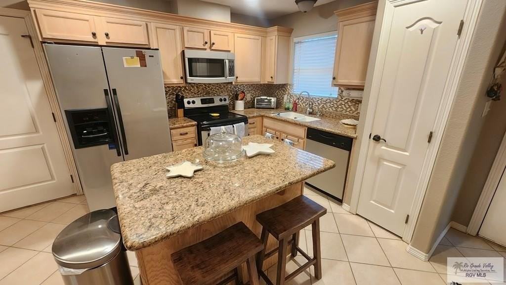 9 Doral Dr - Photo 5 of 29