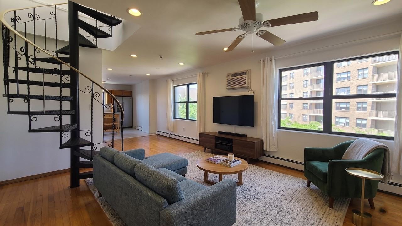 4905 Park Ave #4D - Photo 2 of 45