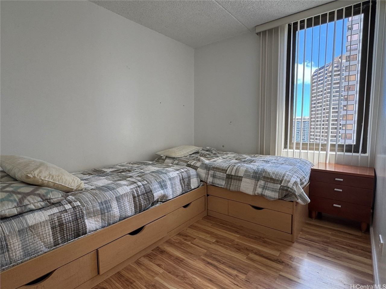 411 Hobron Ln #2614 - Photo 6 of 9