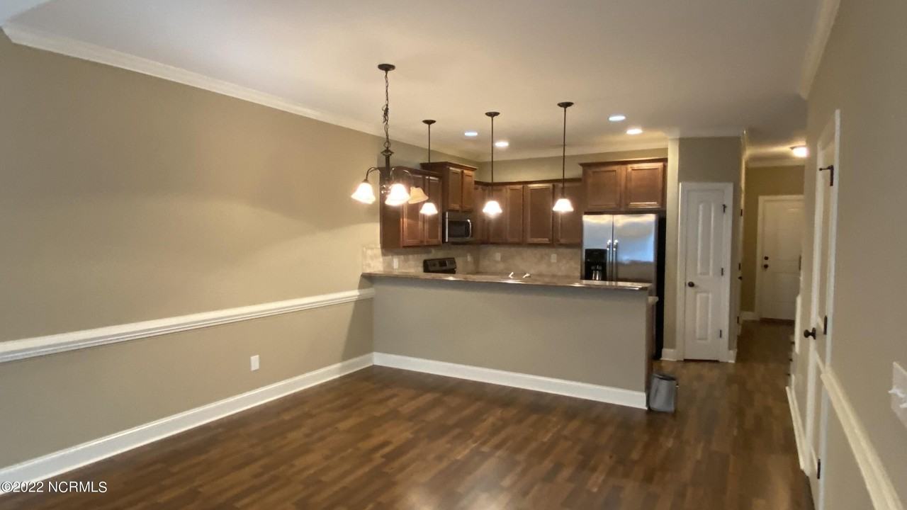 2008A Leighton Dr - Photo 3 of 18
