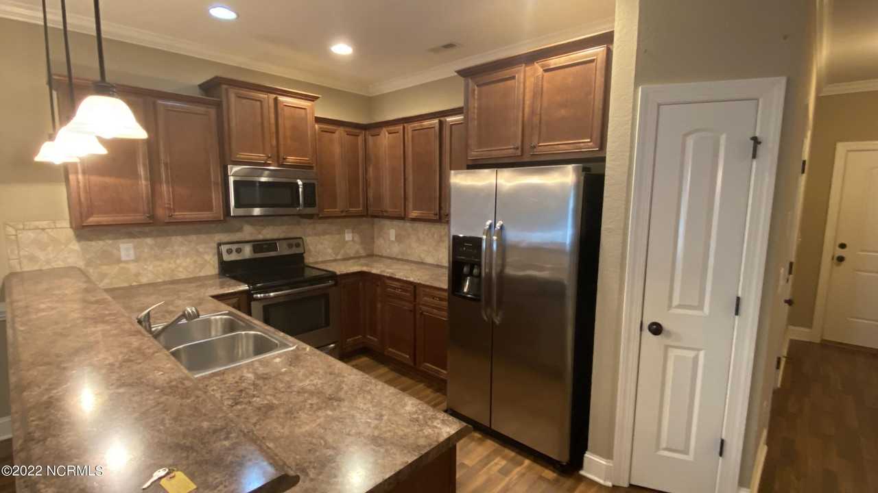 2008A Leighton Dr - Photo 6 of 18
