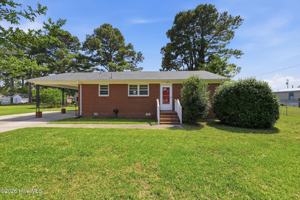 featured image of 1813 Fearing Ave