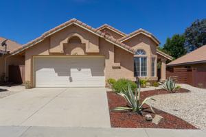 featured image of 27263 Family Cir #1