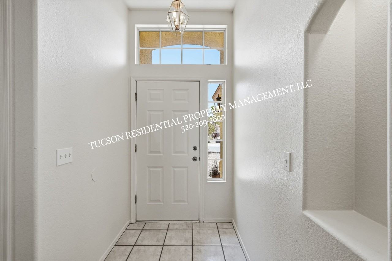 3752 W Sunbright Dr #1 - Photo 3 of 36