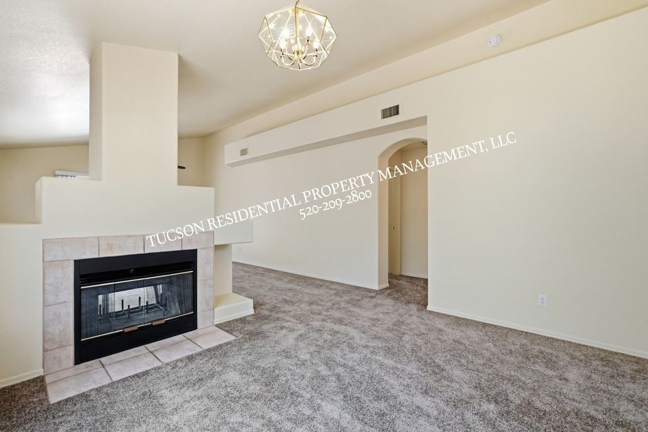 3752 W Sunbright Dr #1 - Photo 6 of 36