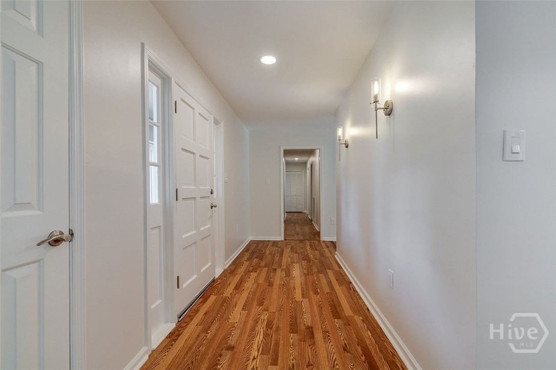 14 Hemingway Dr - Photo 5 of 39