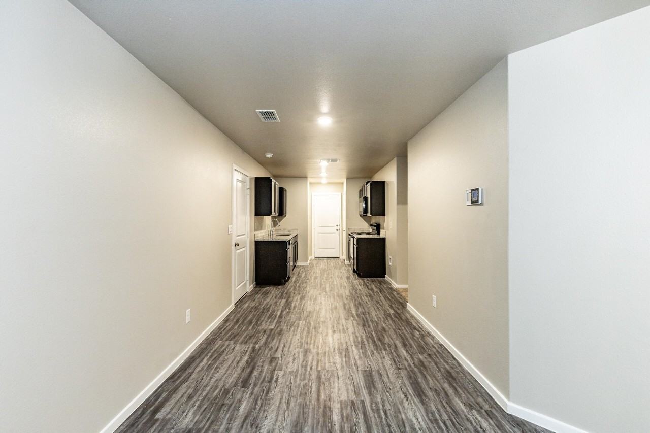 1609 134th St - Photo 4 of 13