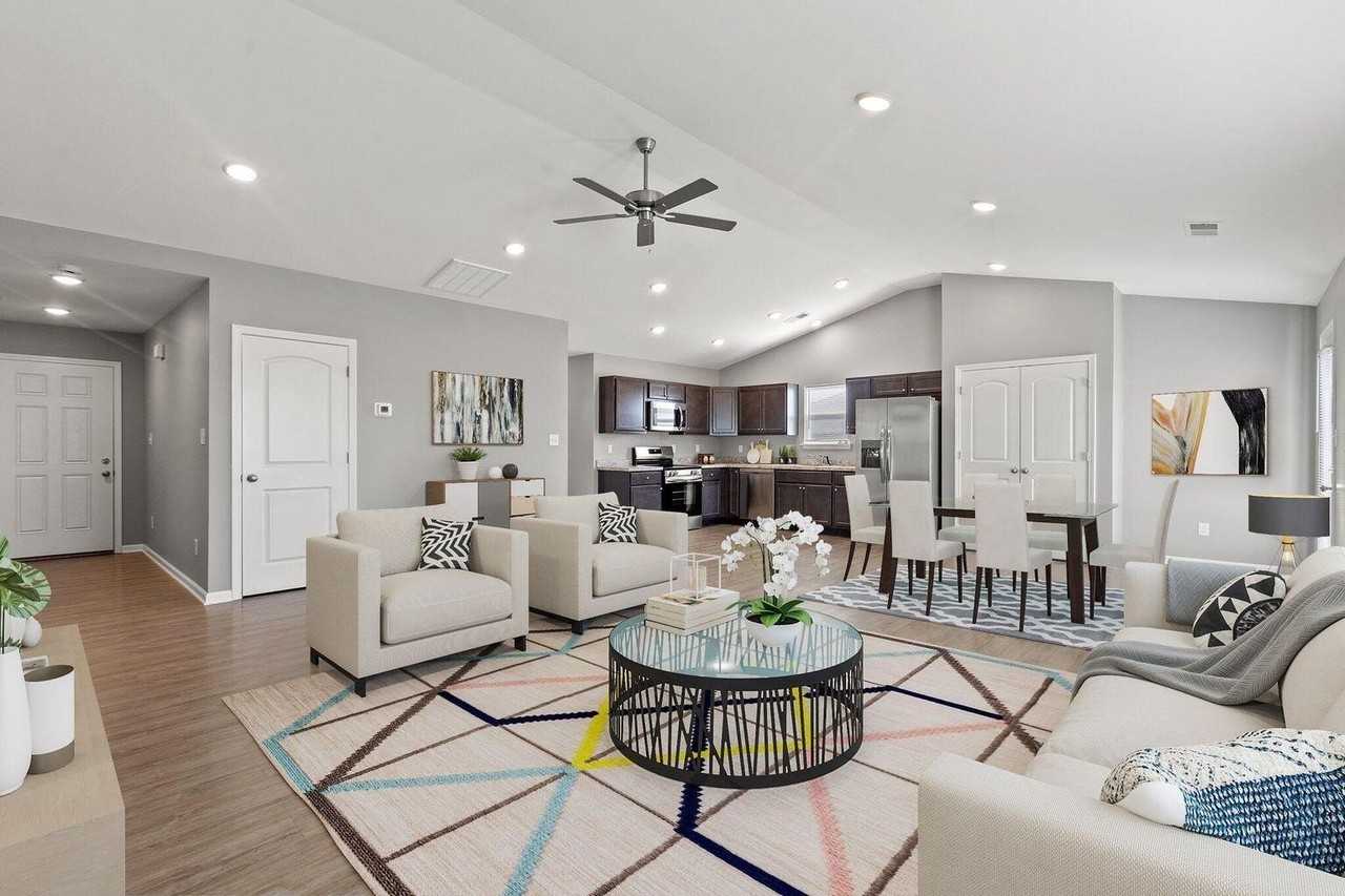 137 Candy Apple Ln - Photo 3 of 16