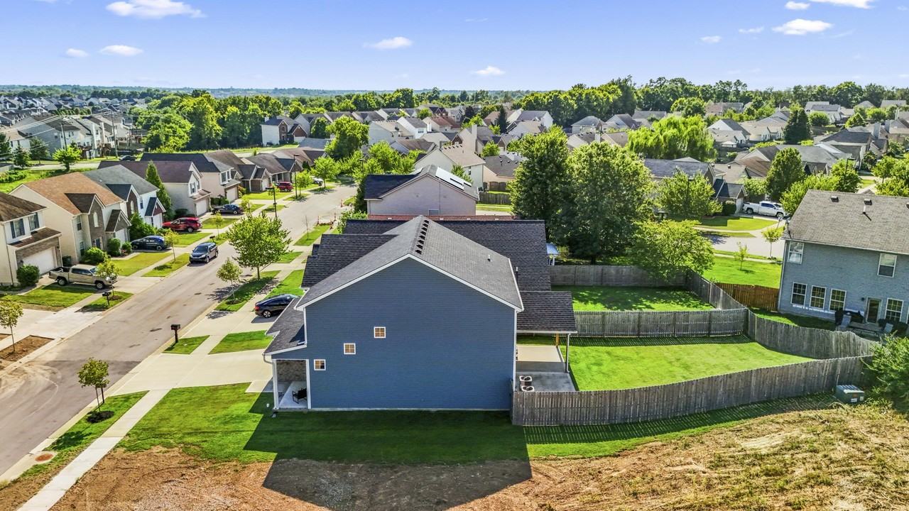 2681 Rockaway Pl - Photo 3 of 44