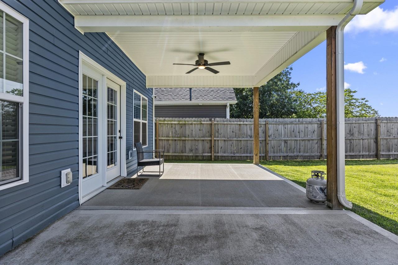 2681 Rockaway Pl - Photo 5 of 44
