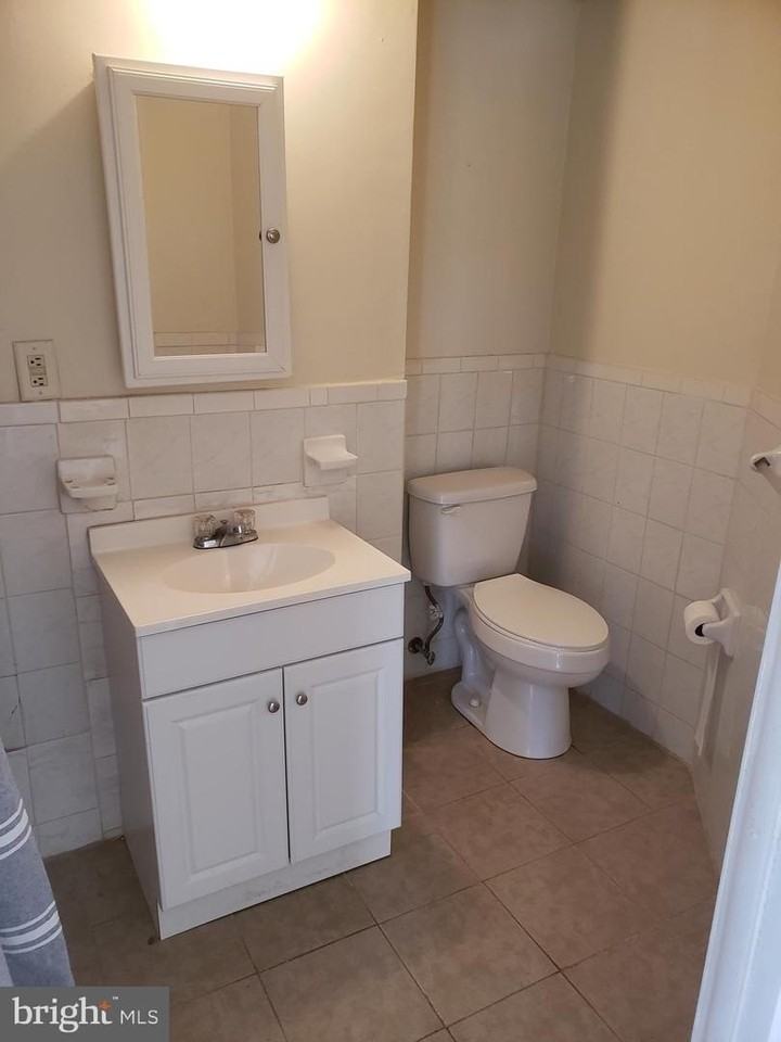 100 N 3rd St - Photo 5 of 9