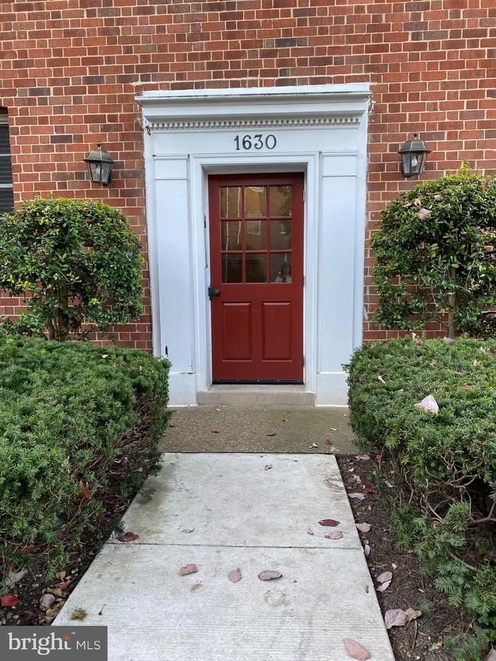 1630 W Abingdon Dr - Photo 2 of 29