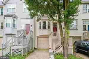 featured image of 104 Frazer Dr