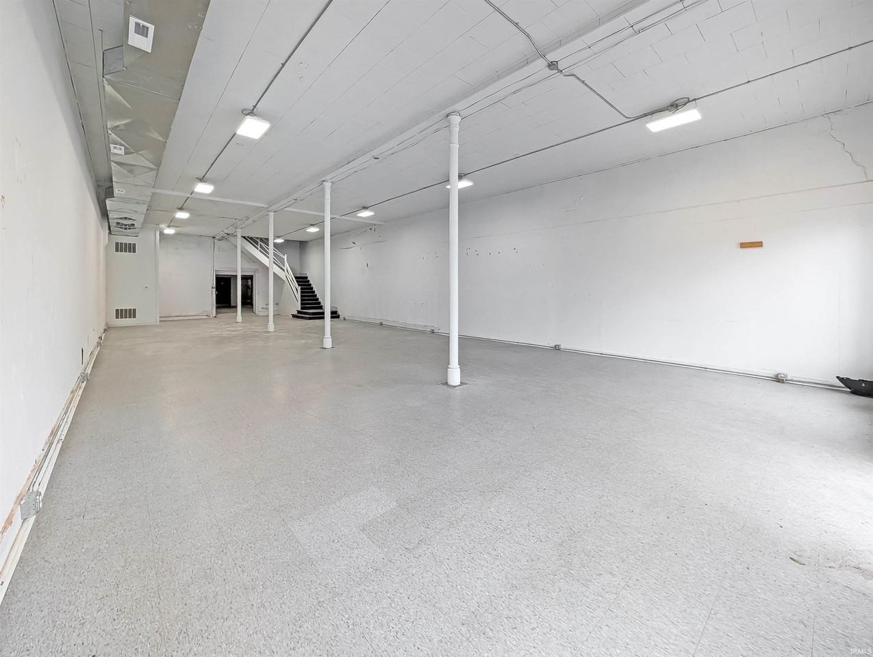 59 W Washington St - Photo 5 of 15