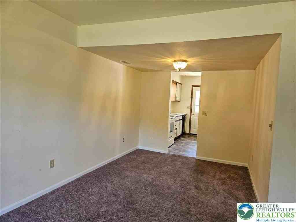 363 Minor St - Photo 5 of 23