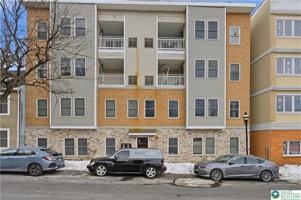 featured image of 623 Walnut Ave #B2