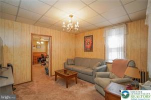 featured image of 142 W Ridge St