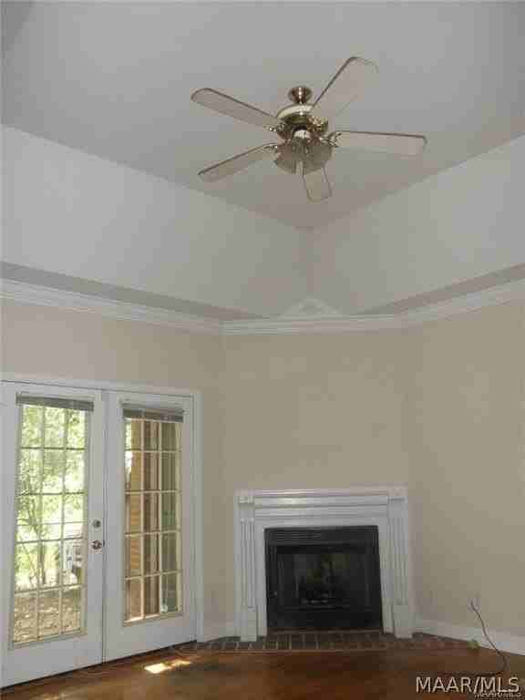 3374 Audubon Rd - Photo 3 of 10