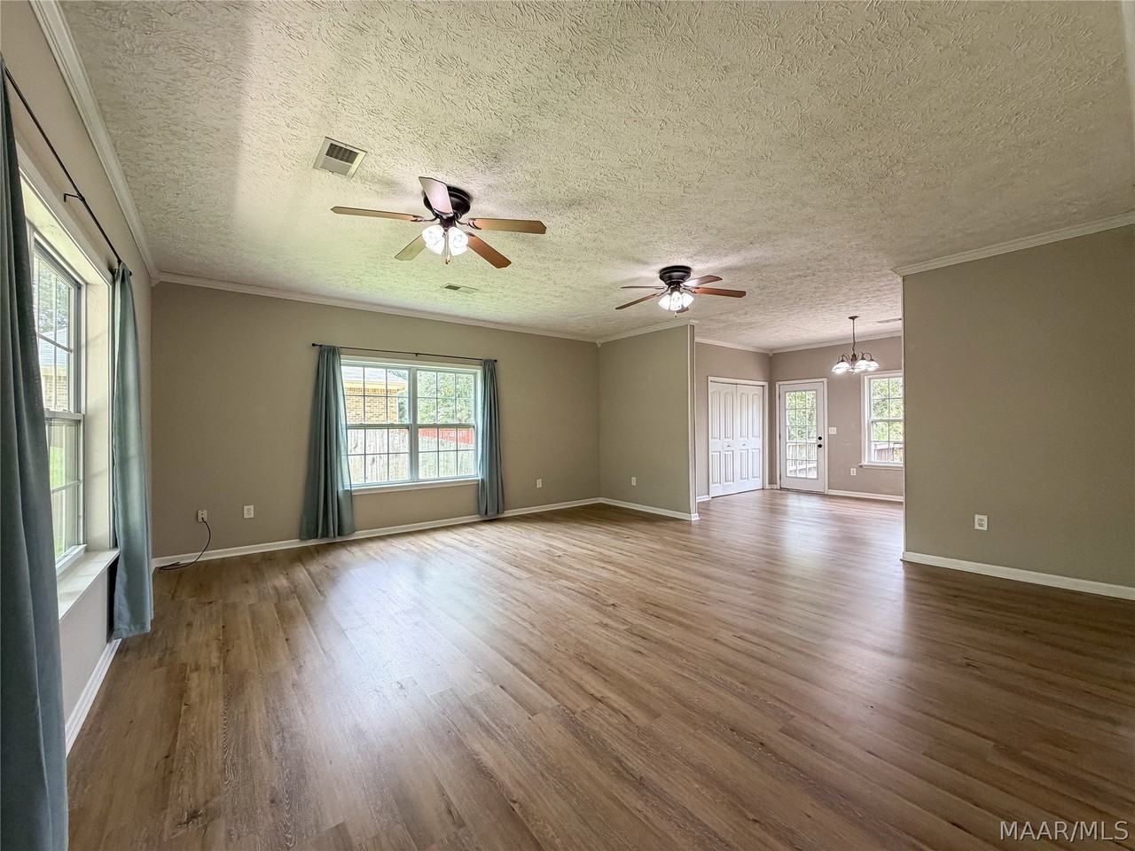 127 Dillons Run - Photo 5 of 50