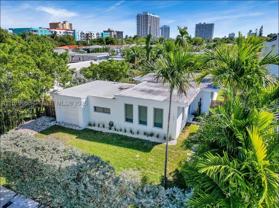 7537 W Treasure Dr - Photo 1 of 1