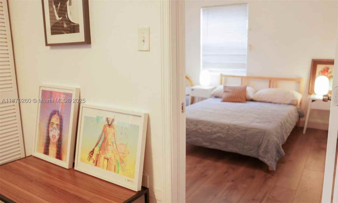 68 Nw 45th St #2 - Photo 2 of 20