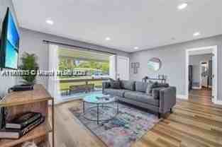 410 Pennsylvania Ave #410 - Photo 1 of 1