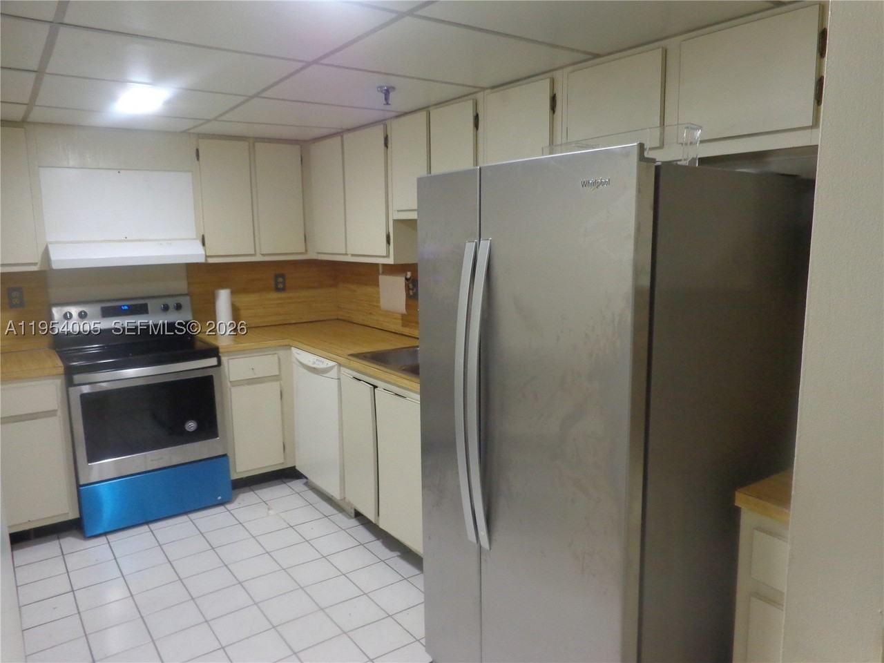 20850 San Simeon Way #604-5 - Photo 5 of 17
