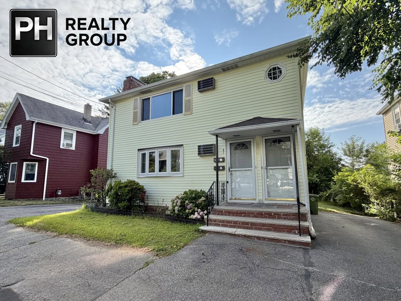 41 Townly Rd #1