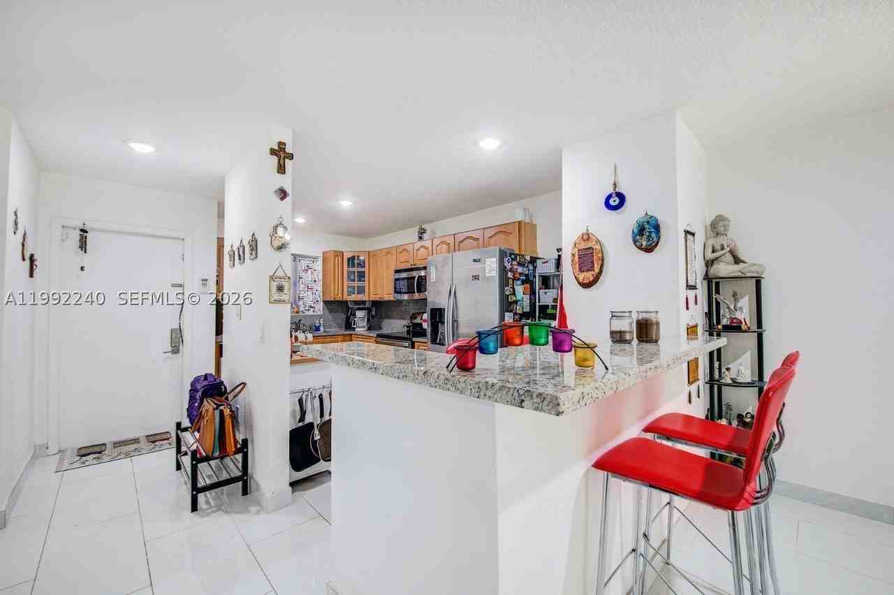 6200 Nw 44th St #109 - Photo 3 of 11