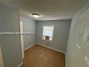 820 21st St #C - Photo 7 of 12