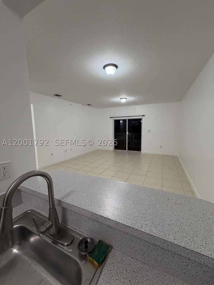 1300 Ne 109th St #404 - Photo 2 of 14
