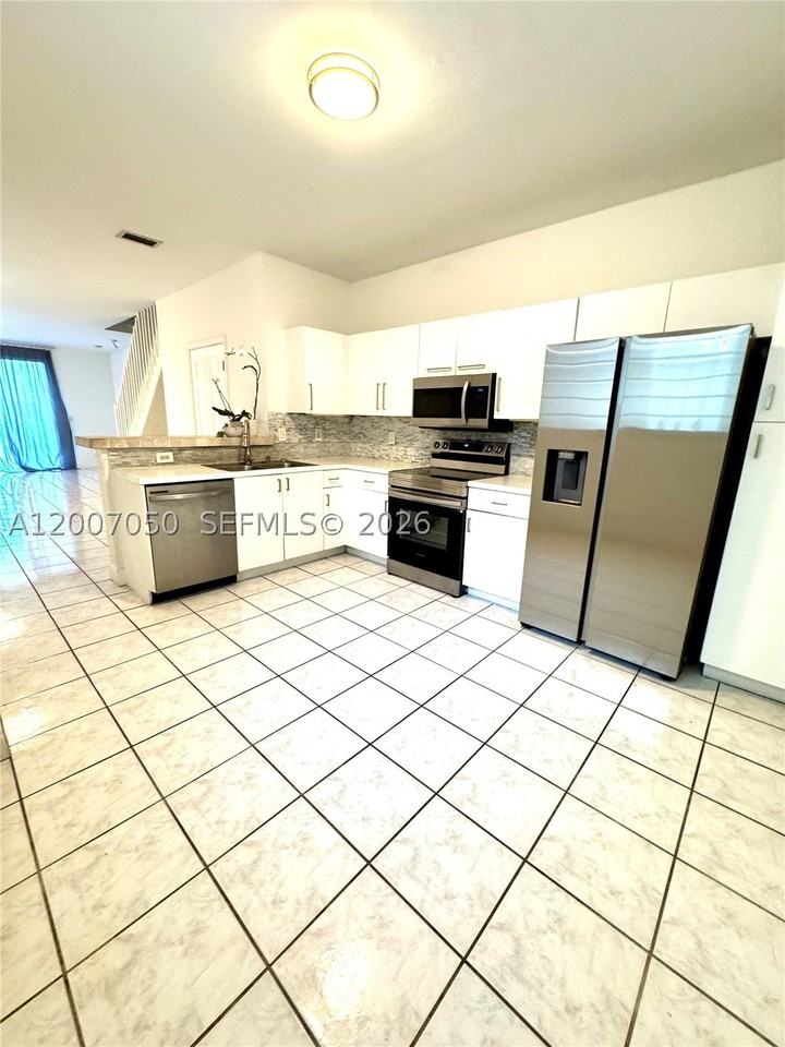 3742 San Simeon Cir #3742 - Photo 6 of 12